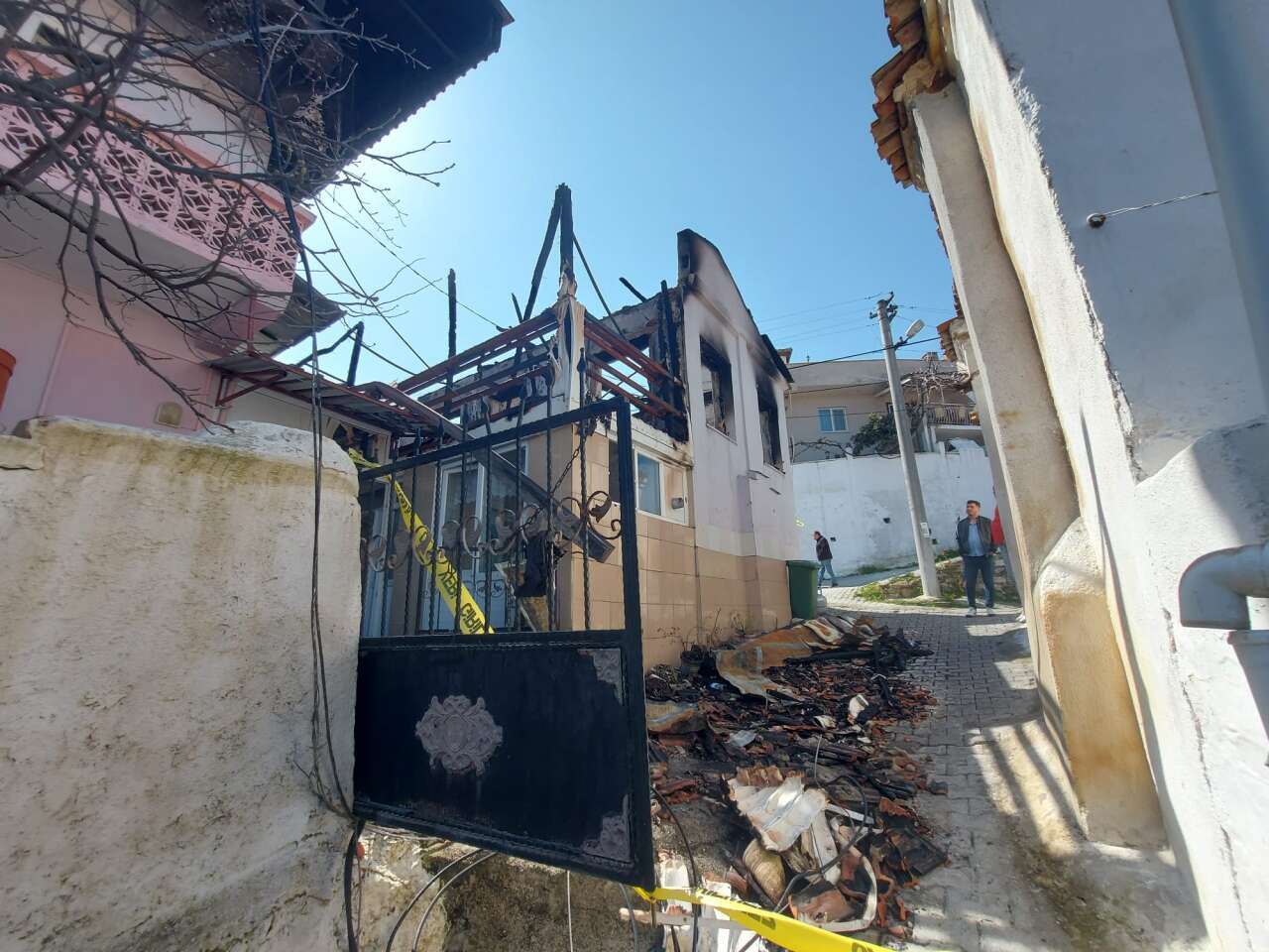 Muğla'da Alevlerin Yaşamdan Kopardığı Yaşlı Çift Gözyaşlarıyla Uğurlandı 3